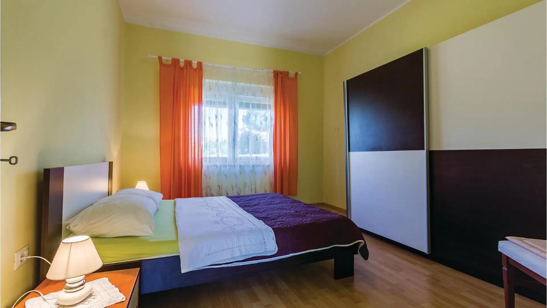 Beautiful Home In Pula With Wifi